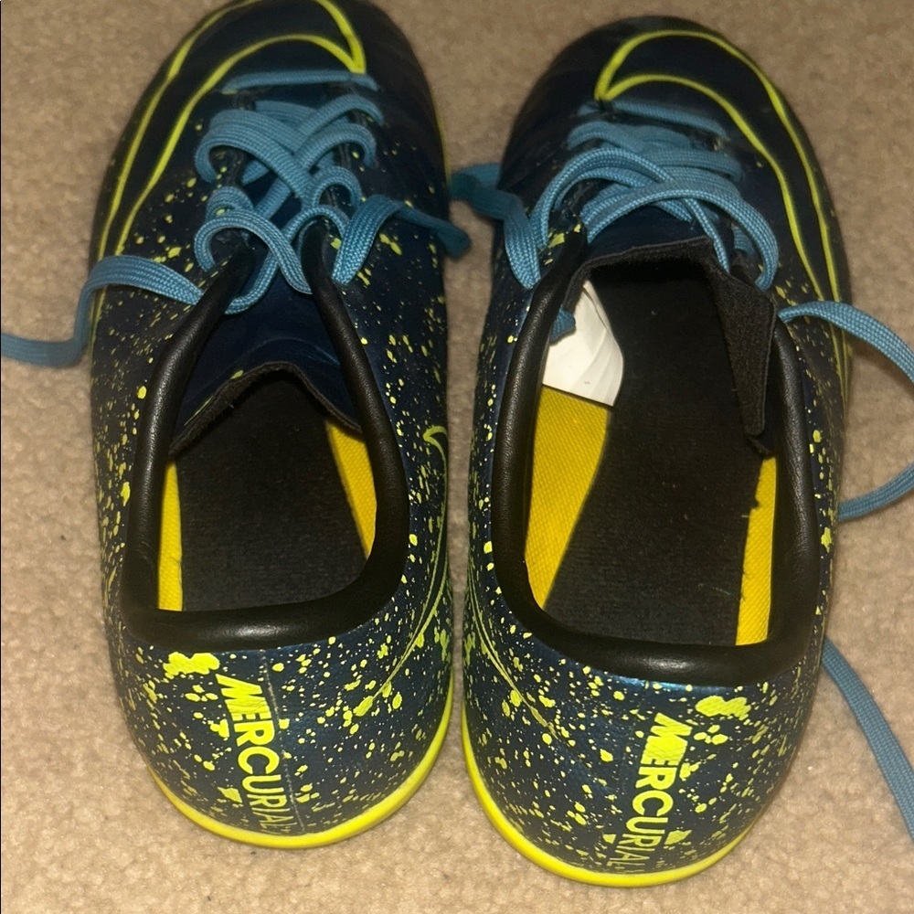 Nike Jr. Mercurial Victory V IC youth indoor soccer shoes - Picture 5 of 8